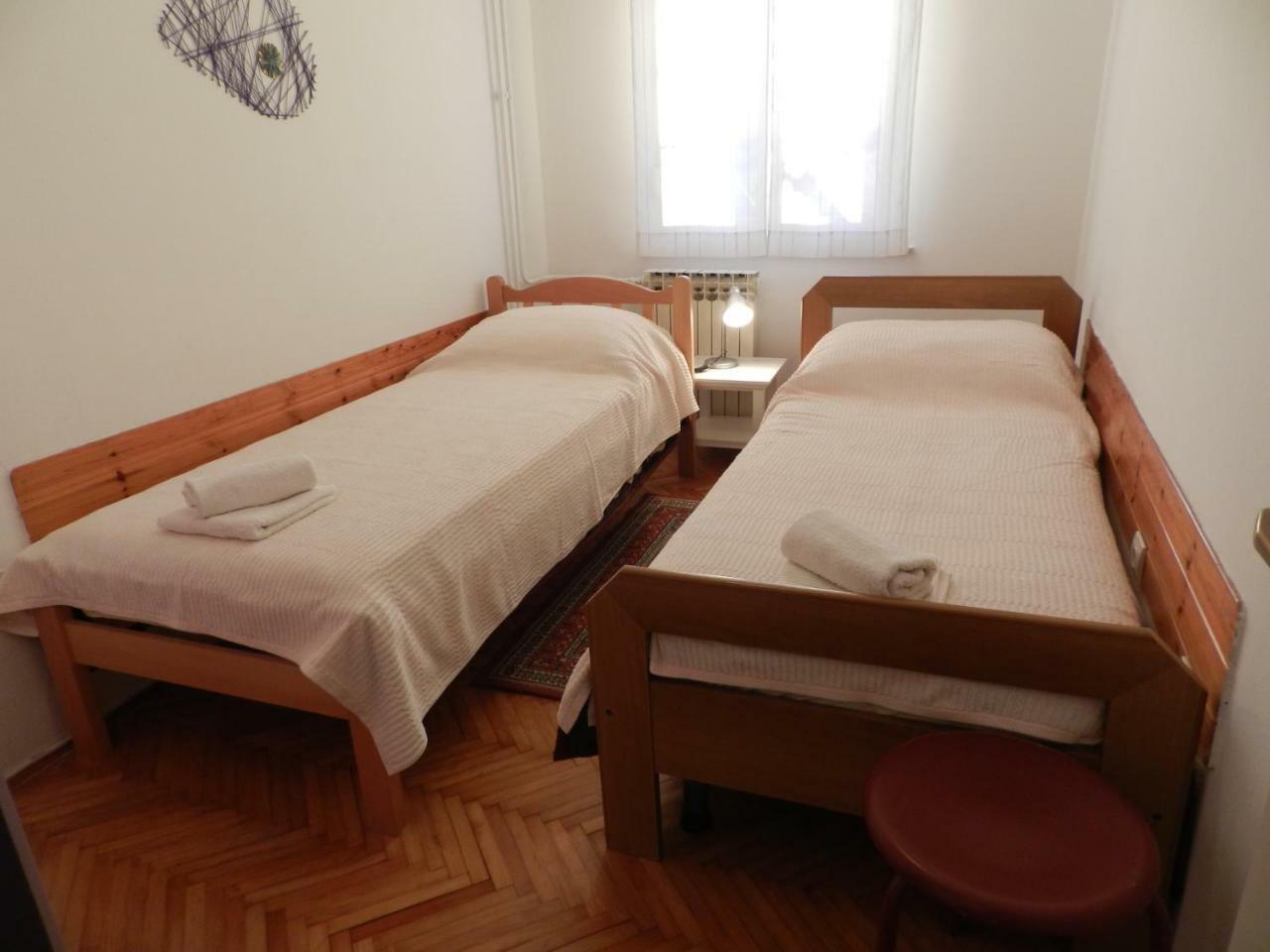 Levak Apartments - Apt. 2 Pjescana Uvala Eksteriør bilde